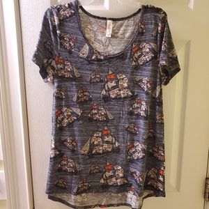 Lularoe medium pirate ship Classic T